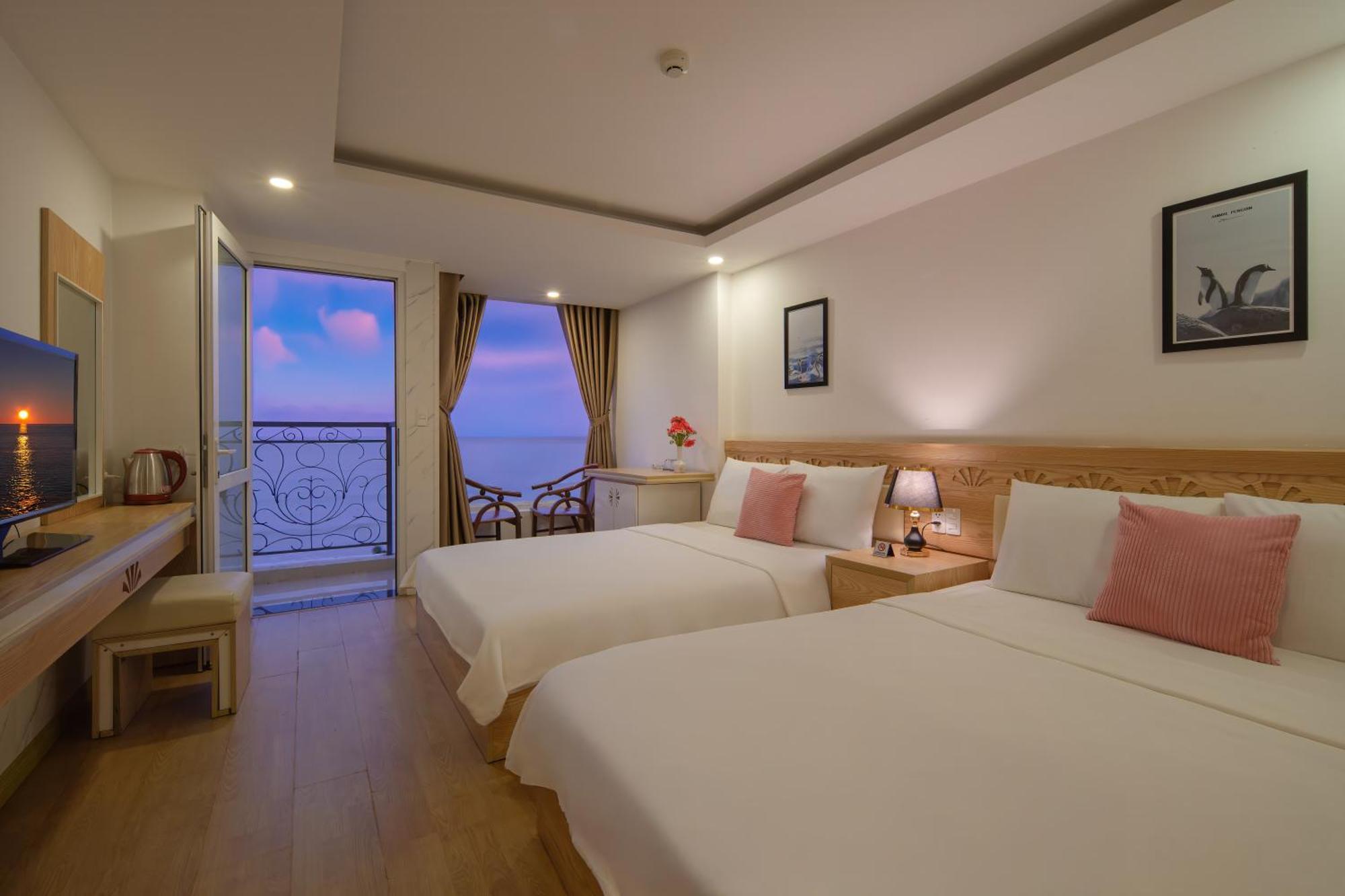 Nang Vang Hotel Nha Trang Exterior photo