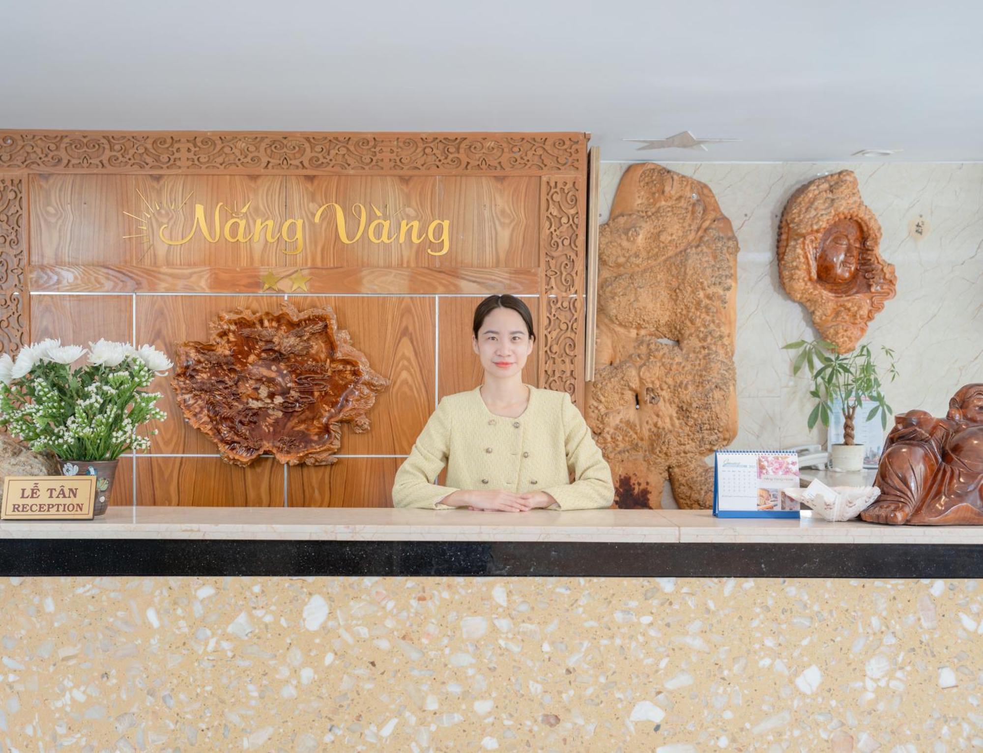 Nang Vang Hotel Nha Trang Exterior photo
